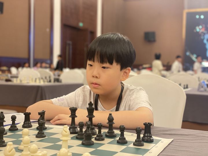 “国际象棋晨星”李智友连续两年被选为忠清北道体育生 :: 同情媒体新闻 ::